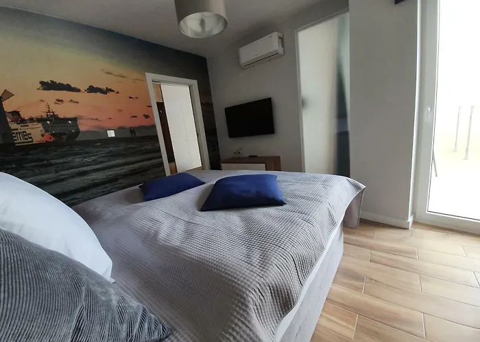 Na Wyspie * Свиноуйсьце