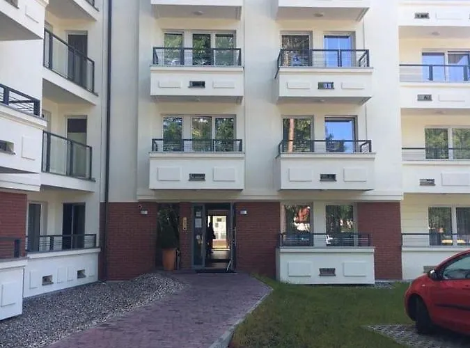 Na Wyspie * Свиноуйсьце